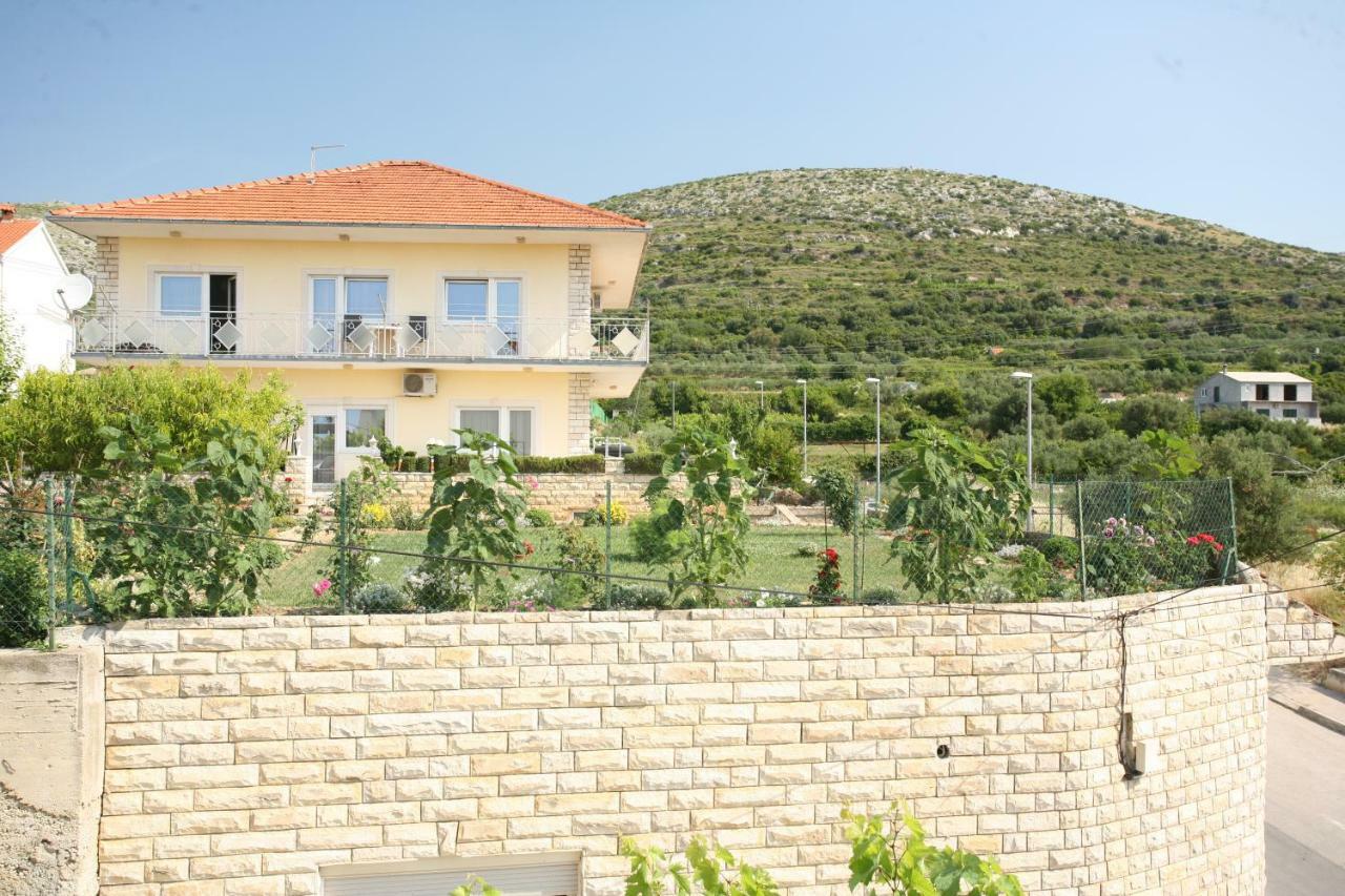 Apartment Era Trogir Exterior photo